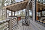 Gray Goose Lodge deck with Hot Tub.